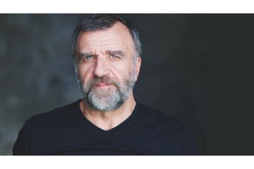 L’AVARO di Molière, con Ugo Dighero e Mariangeles Torres